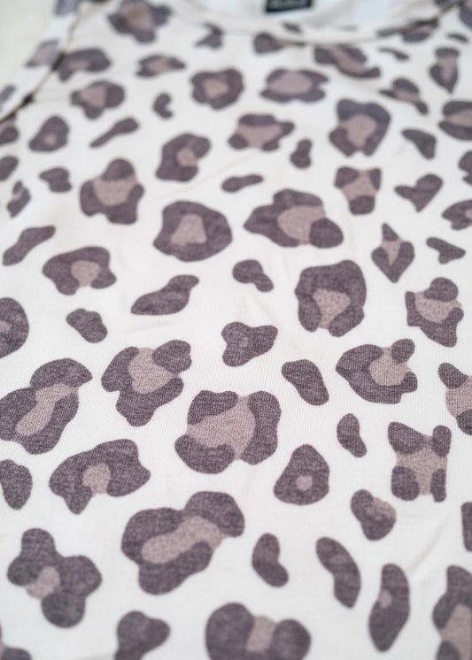 Talla S; Top De Tanque Corto Con Diseño De Estampado De Leopardo