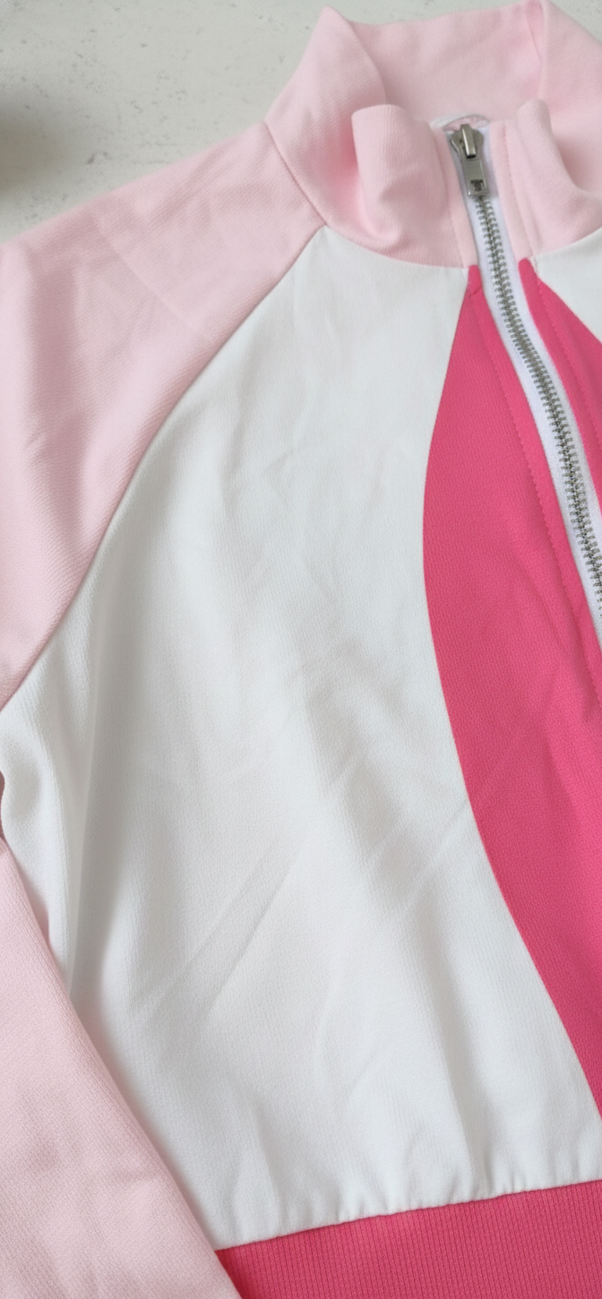 Chaqueta estilo track jacket cropeada